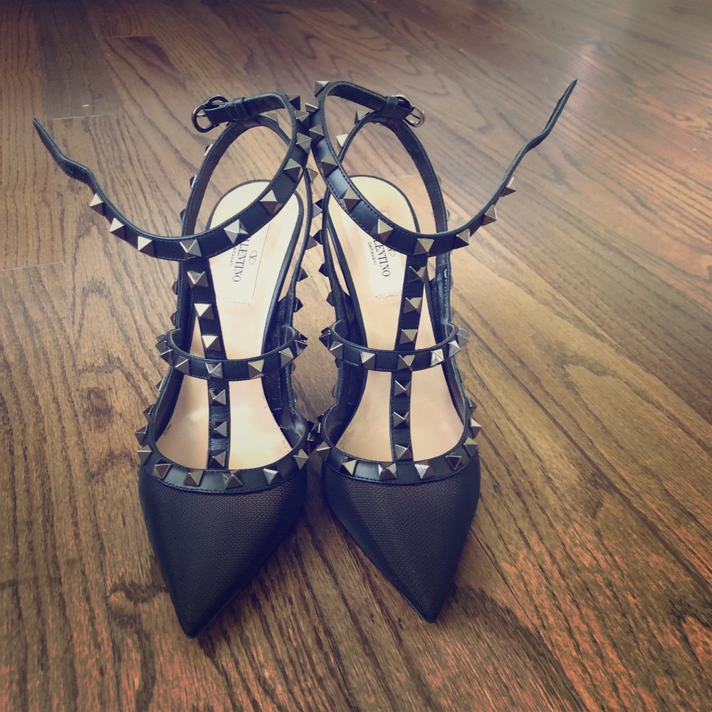 Authentic Valentino Rockstars. Worn once!